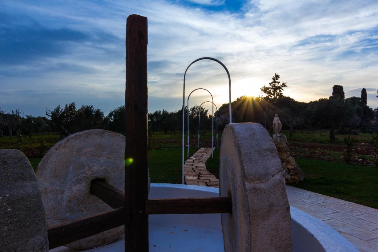 Masseria Poli Country House 콘베르사노 외부 사진