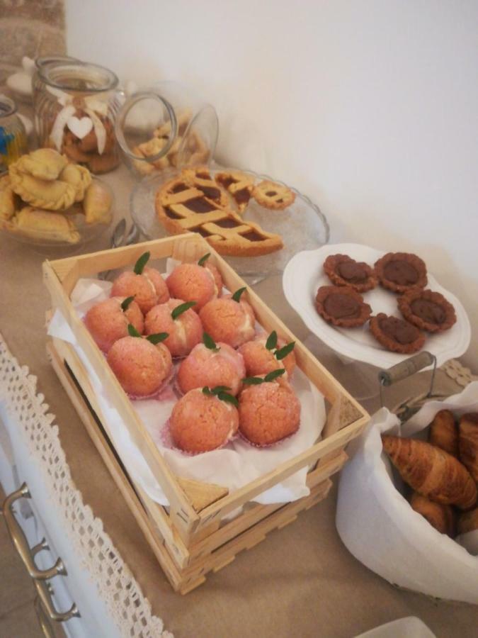 Masseria Poli Country House 콘베르사노 외부 사진