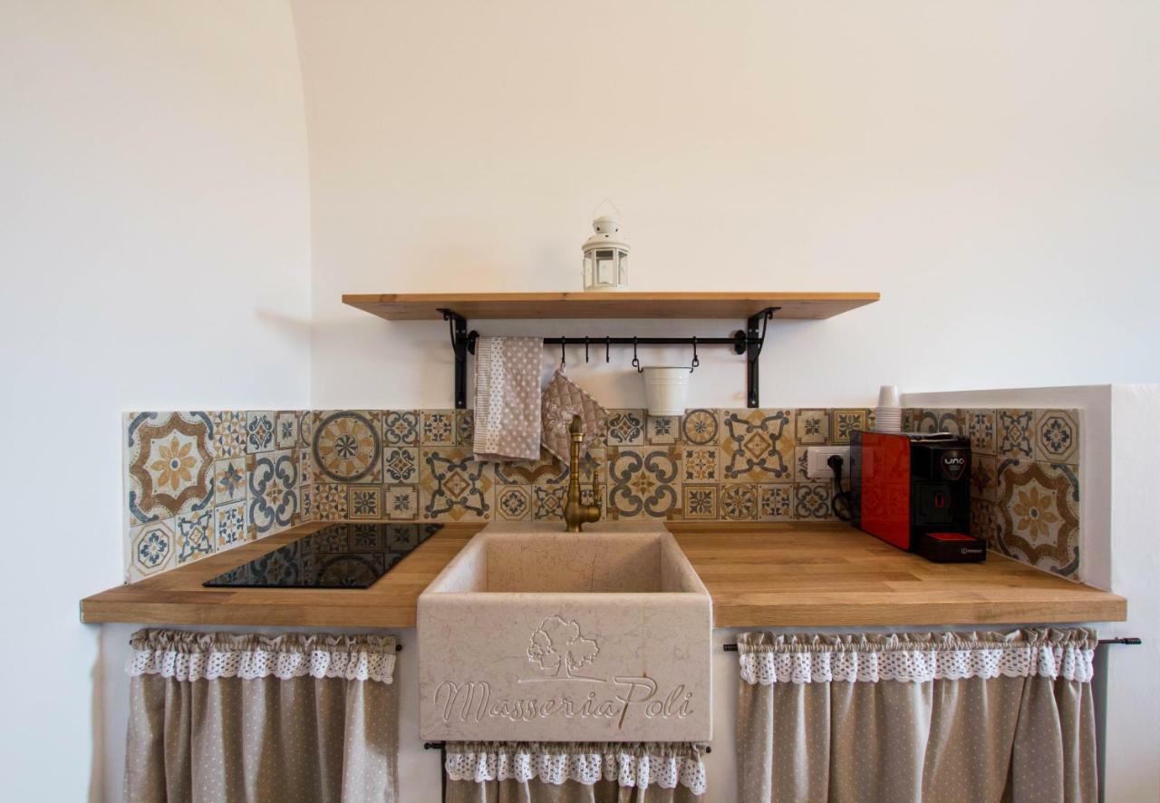 Masseria Poli Country House 콘베르사노 외부 사진