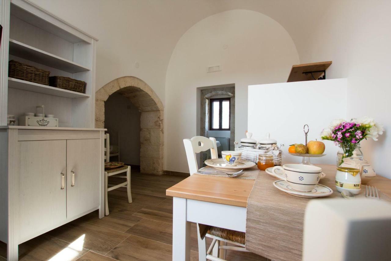 Masseria Poli Country House 콘베르사노 외부 사진